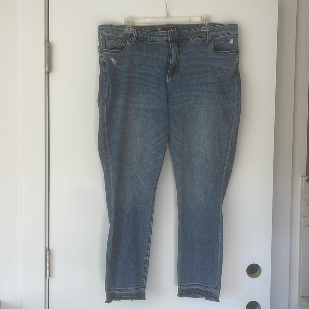 Kut from the Kloth Reese Ankle Straight Leg Jeans